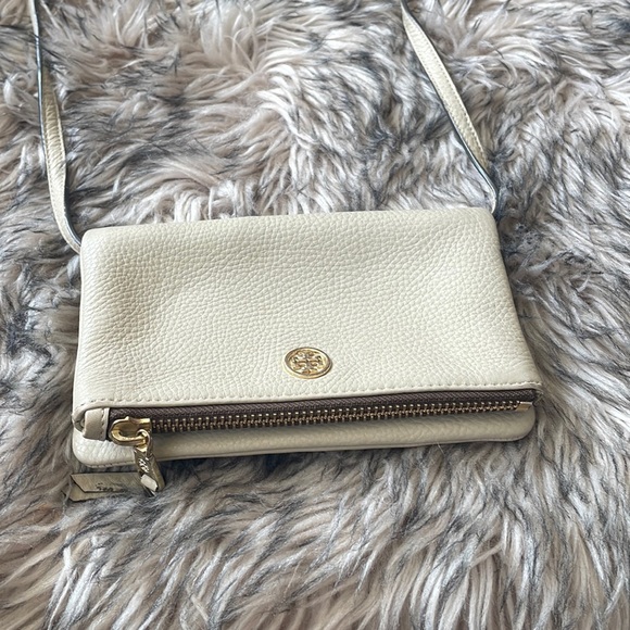 Tory Burch Handbags - Tory Burch crossbody